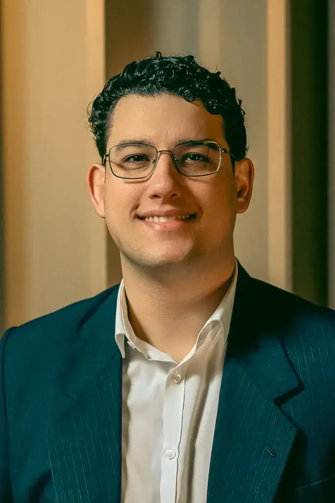 Conheça João Villela, assessor de investimentos BTG Pactual - Sacre Investimentos.