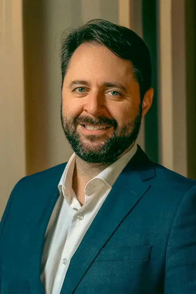 Conheça Thiago Melo, assessor de investimentos BTG Pactual - Sacre Investimentos.